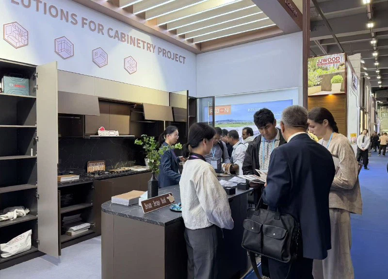 REBON Cabinets 138TH Canton Fair-5 REBON Cabinets 138TH Canton Fair-5